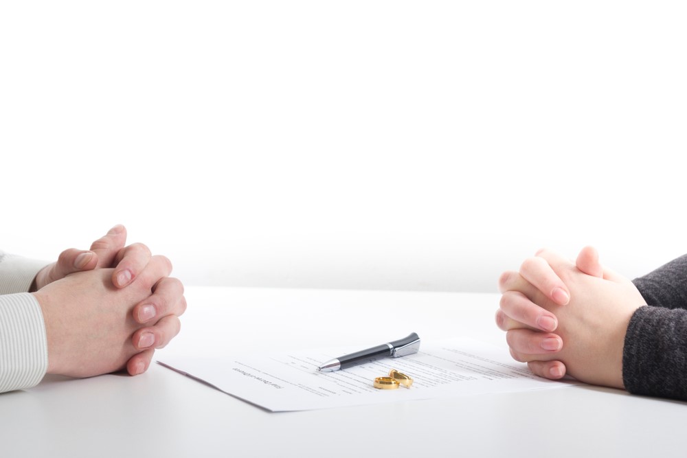 Předmanželská smlouva: Víte, co by měla obsahovat a za jakých podmínek je dobré ji sjednat?