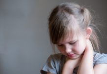 Příušnice: Očkování je povinné, přesto se mohou objevit příznaky příušnice_