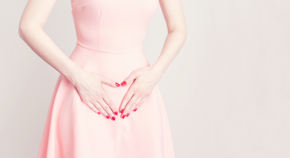 Ovulační krvácení je jedním z běžných příznaků ovulace. Co ho způsobuje?