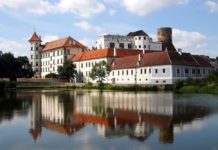 Kvíz: Vyznáte se v českých hradech a zámcích? hrady a zamky